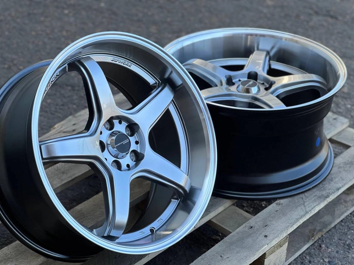 WORK T5R2P ZS014 разноширокие R18 9.5J ET28 5x114.3 DIA73.1 HYPER BLACK