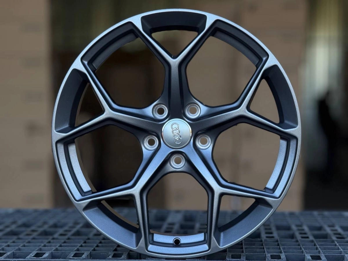 Audi YF5598 FlowForming R18 8J ET40 5x112 DIA66.6 GREY
