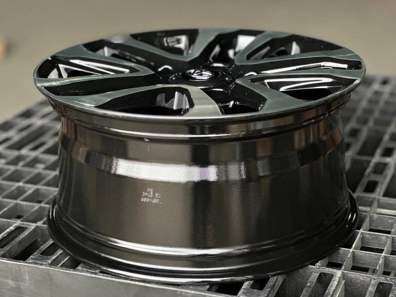 TOYOTA EXCALIBUR H706F FlowForming R18 8.5J ET40 5x150 DIA110.1 GLOSS BLACK FACE