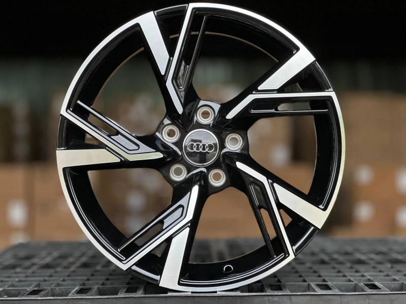 AUDI H3138F FlowForming R18 8J ET35 5x112 DIA66.6 GLOSS BLACK FACE