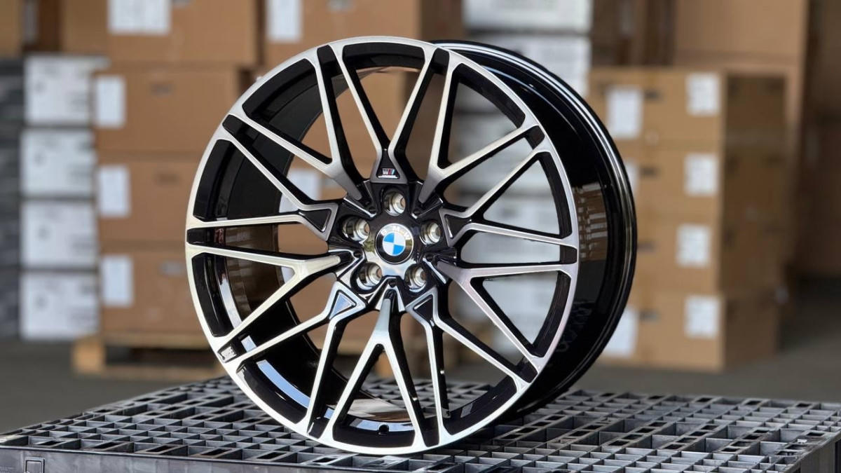 BMW 818M FORGED X5/X6/X7 YC7938 R22 11J ET3...12 DIA66.6 Black Face Dark Laquier
