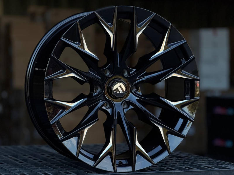 Fuel Flame 2210 R22 10J ET18 6x139.7 DIA110.1 GLOSS BLACK MILLING