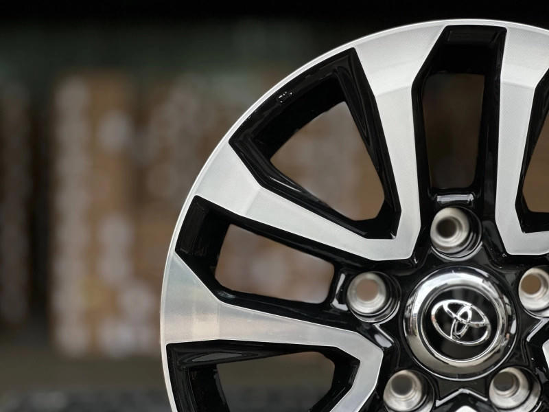 TOYOTA EXCALIBUR H706F FlowForming R18 8.5J ET40 5x150 DIA110.1 GLOSS BLACK FACE