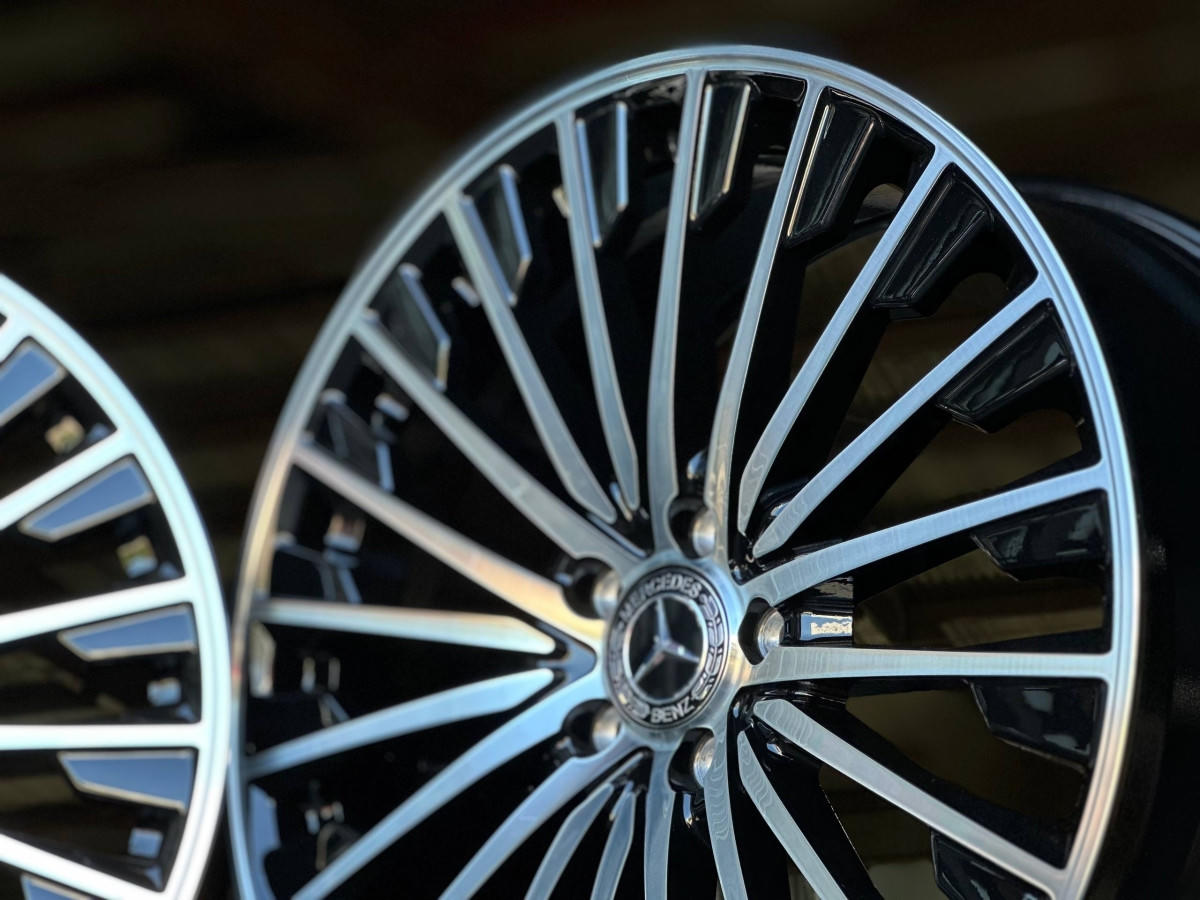 Mercedes AMG H3062F FlowForming R19 8, 9J E...42 5x112 DIA66.5 GLOSS BLACK FACE