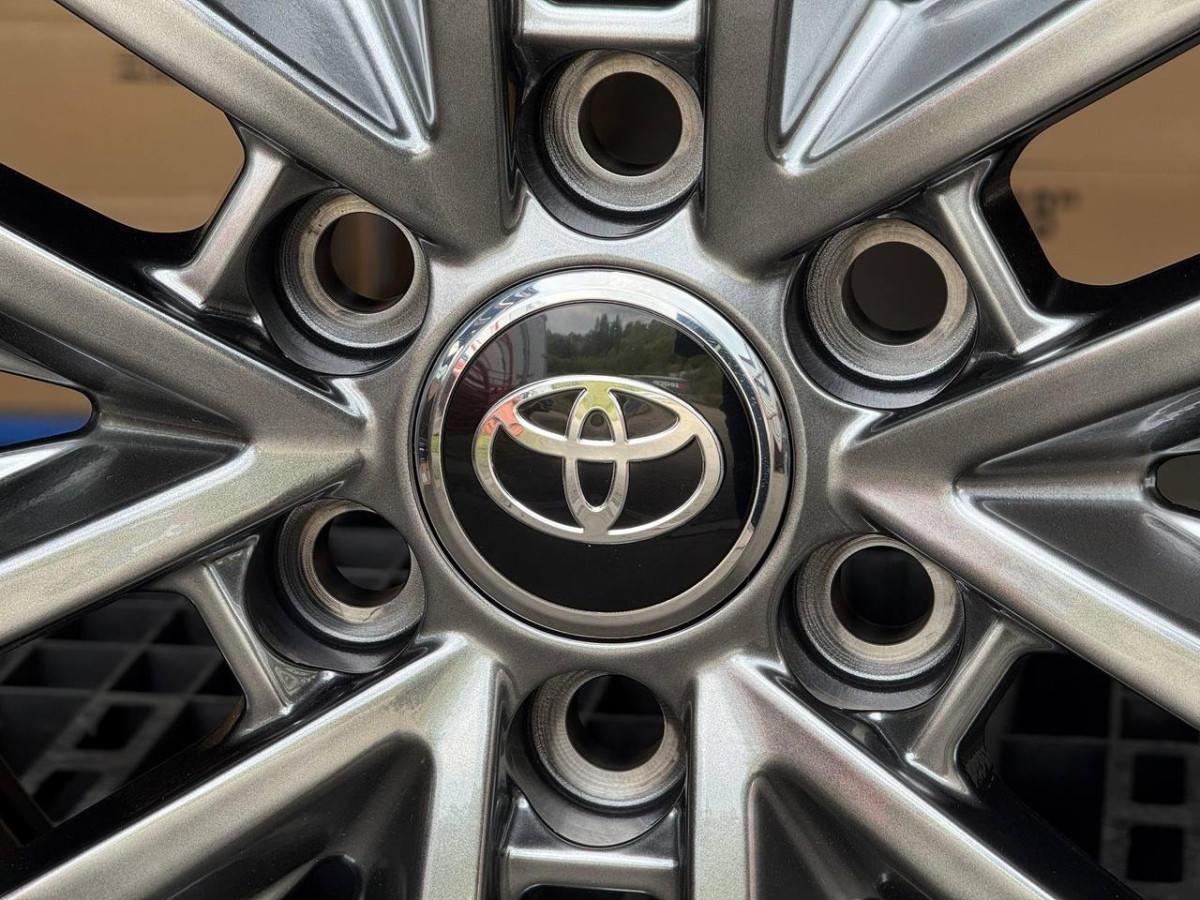 TOYOTA H3123F FlowForming R20 8J ET55 6x139.7 DIA95.1 HYPER BLACK