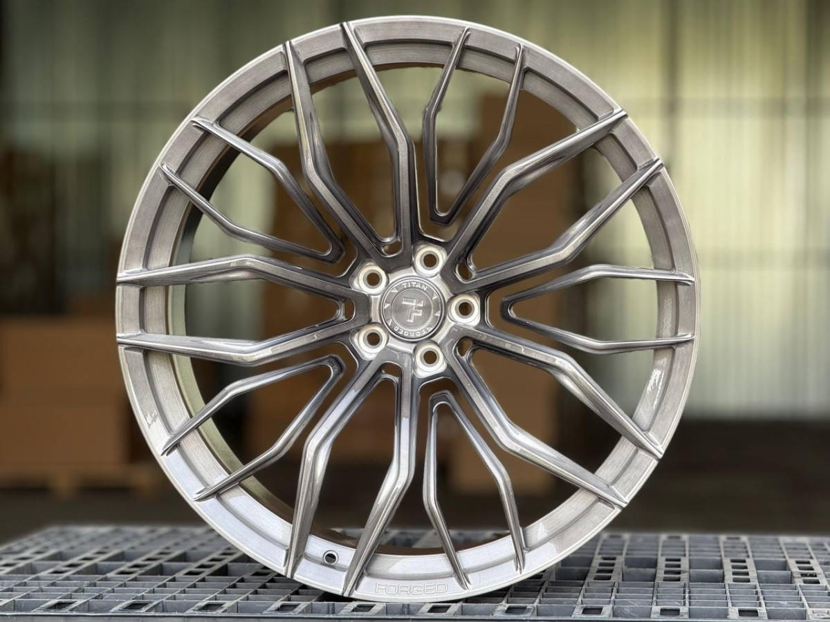 TITAN FORGED BMW NEW X5/X6/X7 YC9497 D21 R2...6.6 GLOSS BLACK BRUSHED DARK LAQUE