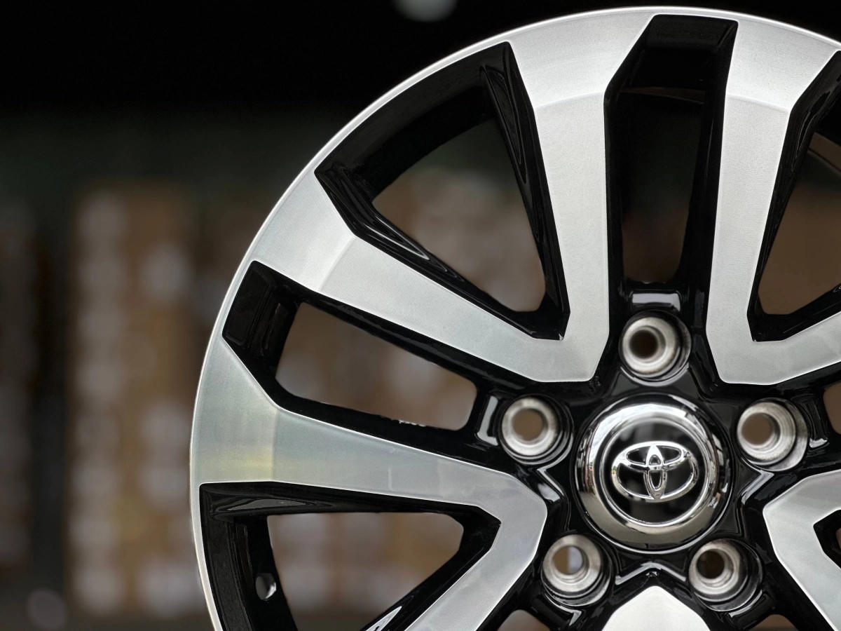 TOYOTA EXCALIBUR H707F FlowForming R20 8.5J ET45 5x150 DIA110.1 GLOSS BLACK FACE