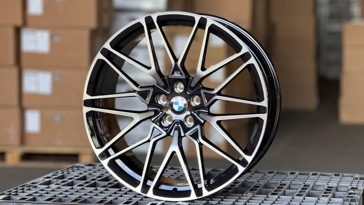 BMW 818M FORGED X5/X6/X7 YC7938 R22 11J ET3...12 DIA66.6 Black Face Dark Laquier