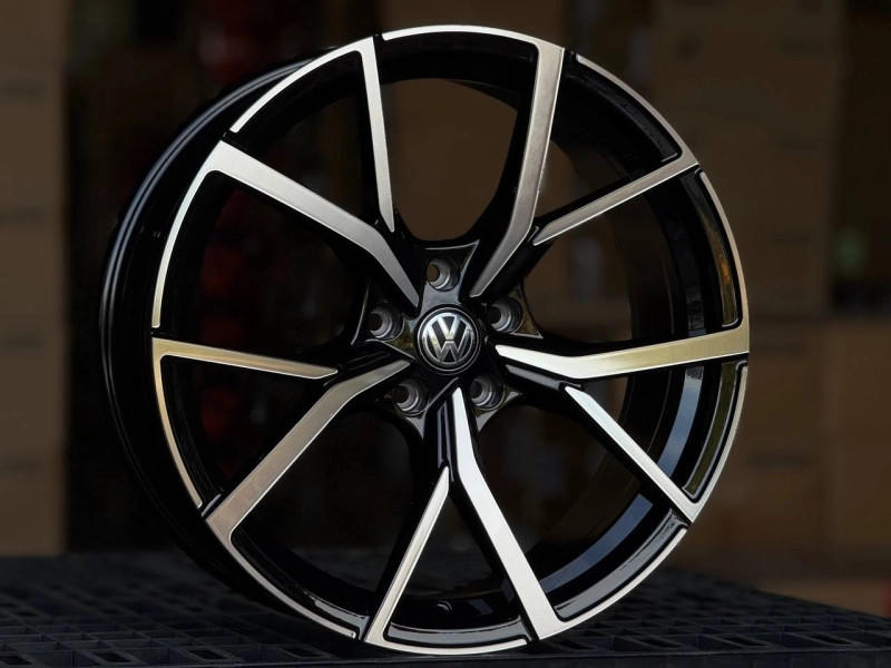 VOLKSWAGEN H3112F FlowForming R18 8J ET35 5x112 DIA57.1 GLOSS BLACK FACE