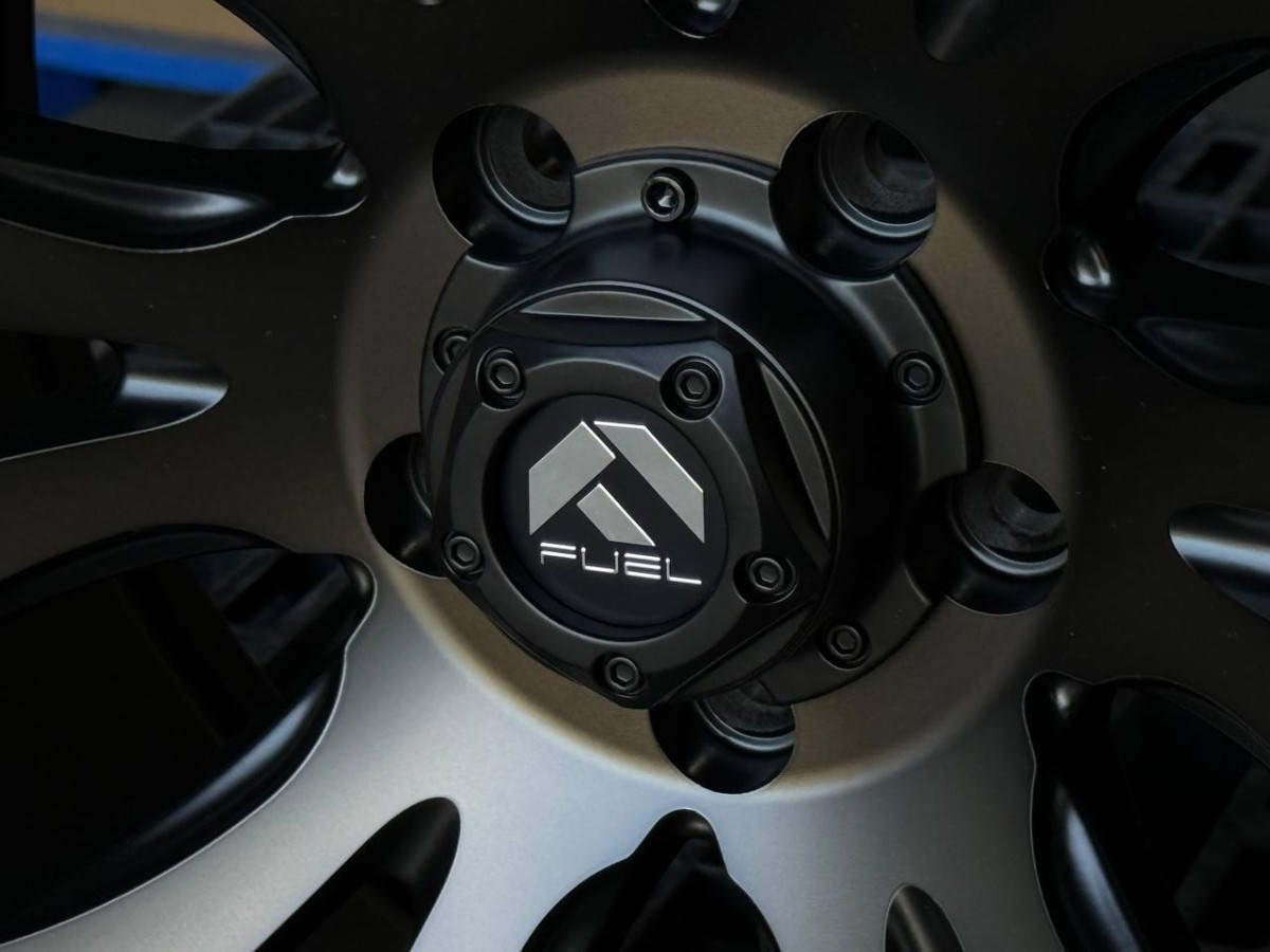 FUEL BLITZ 0215 R18 8.5J ET20 5x114.3 DIA73.1 Matt Black Bronze