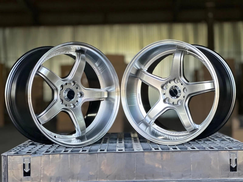 WORK T5R2P ZS014 разноширокие R18 10.5J ET18 5x114.3 DIA73.1 HYPER BLACK