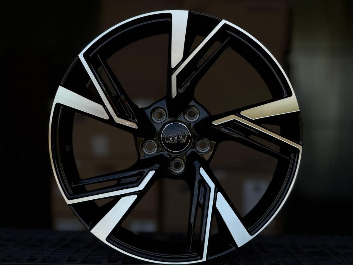 AUDI RS 5452 R19 8.5J ET30 5x112 DIA66.6 GLOSS BLACK FACE