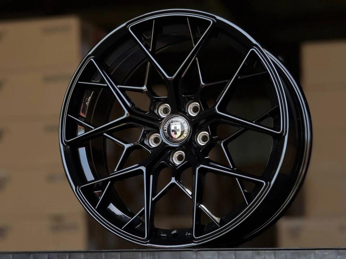 HRE FF10 H754F FlowForming R19 8.5J ET35 5x114.3 DIA73.1 GLOSS BLACK