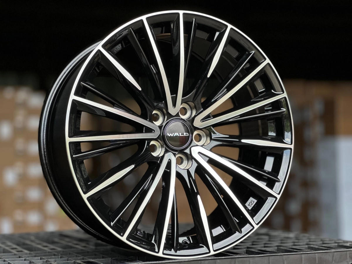 WALD H3101FA FlowForming R19 8.5J ET35 5x114.3 DIA60.1 GLOSS BLACK FACE