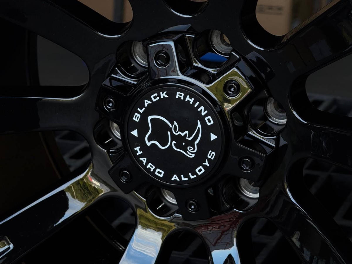 Black Rhino 1122 R18 9J ET12 6x139.7 DIA110.1 GLOSS BLACK
