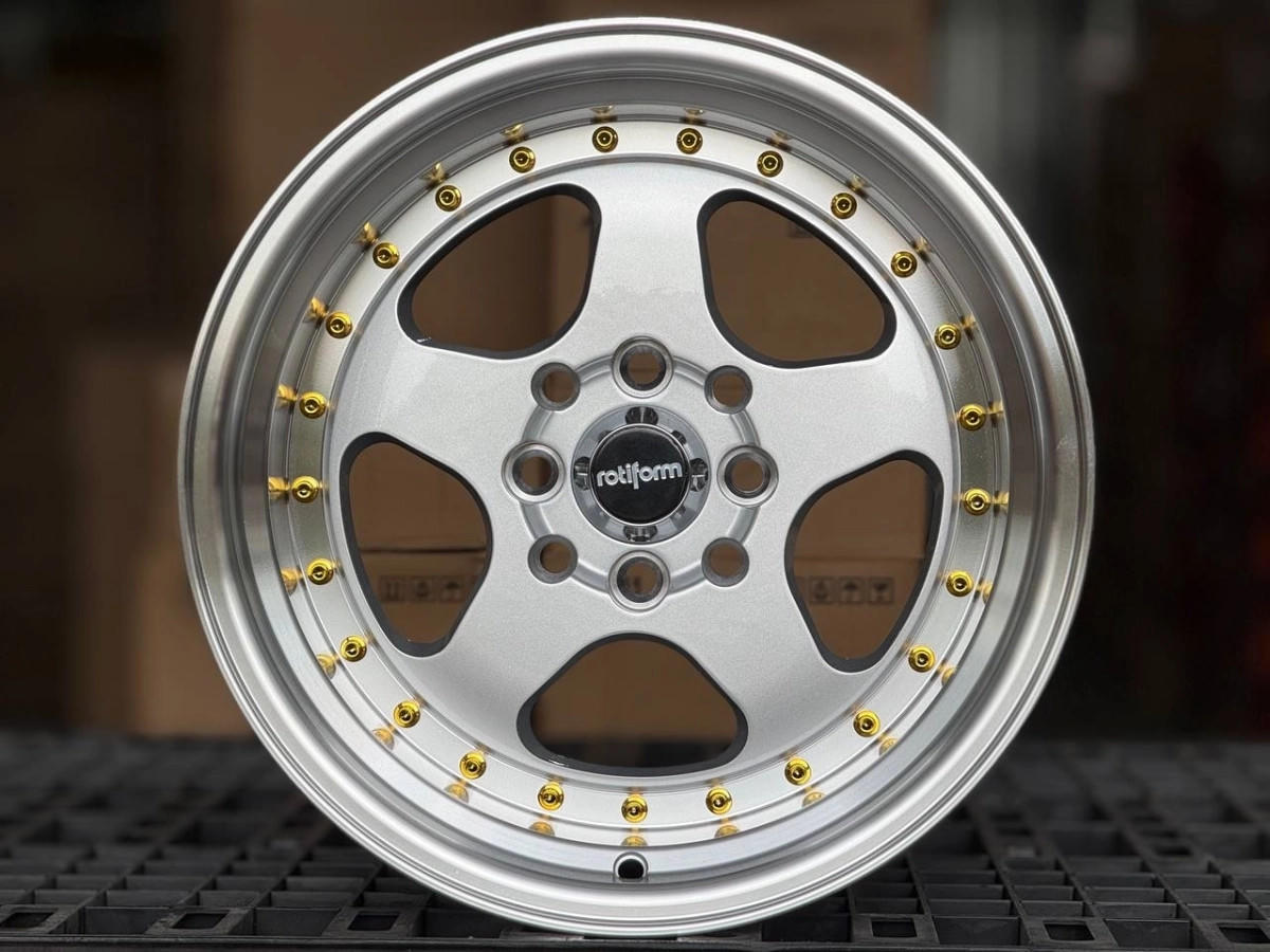Rotiform 5089R R15 9J ET20 4x100, 4x114.3 DIA73.1 SILVER FACE