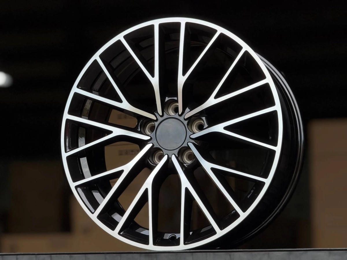 Toyota H3357F FlowForming R18 7J ET42 5x114.3 DIA60.1 GLOSS BLACK FACE