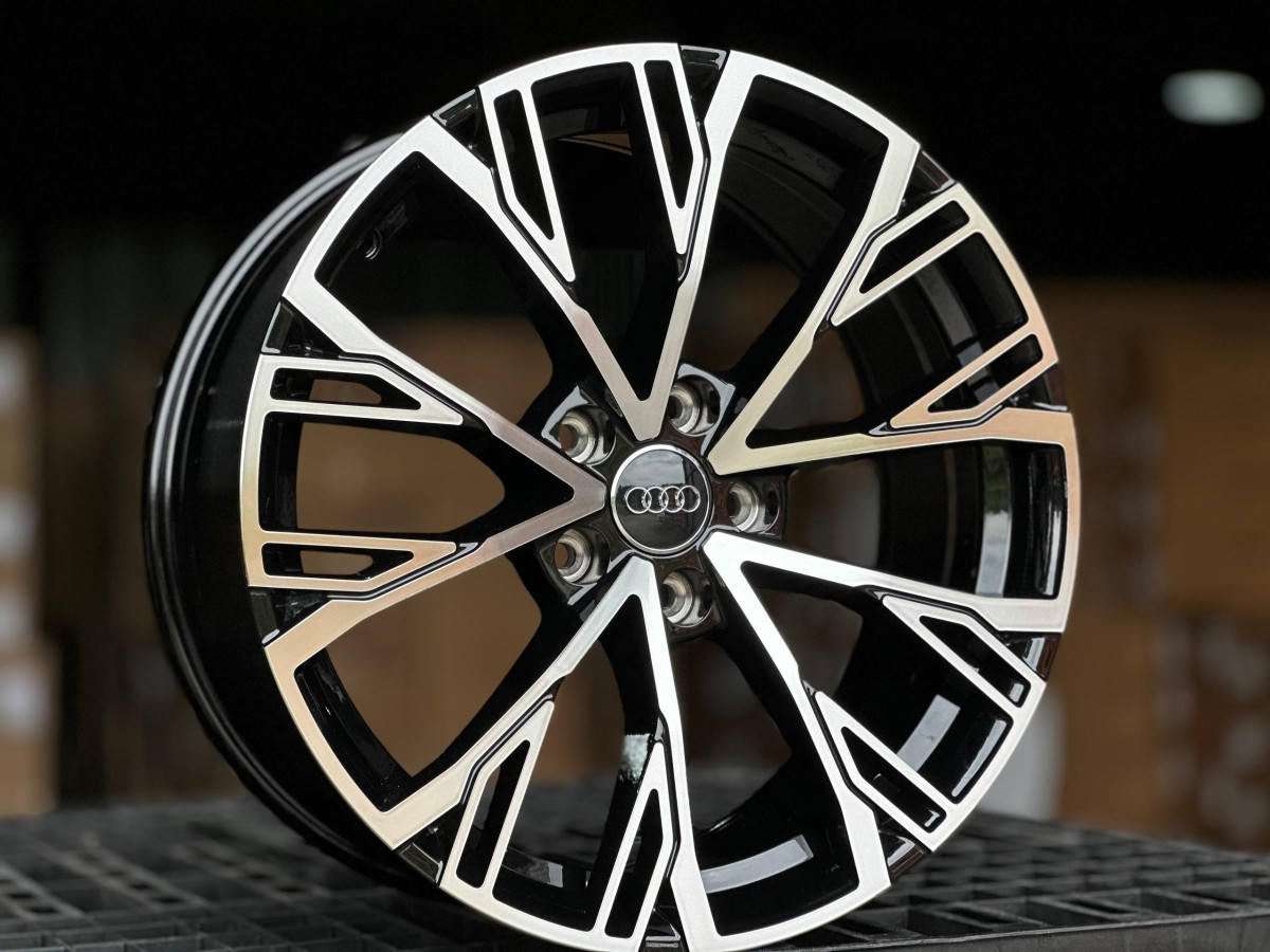 AUDI H961F FlowForming R19 8.5J ET35 5x112 DIA66.6 GLOSS BLACK FACE