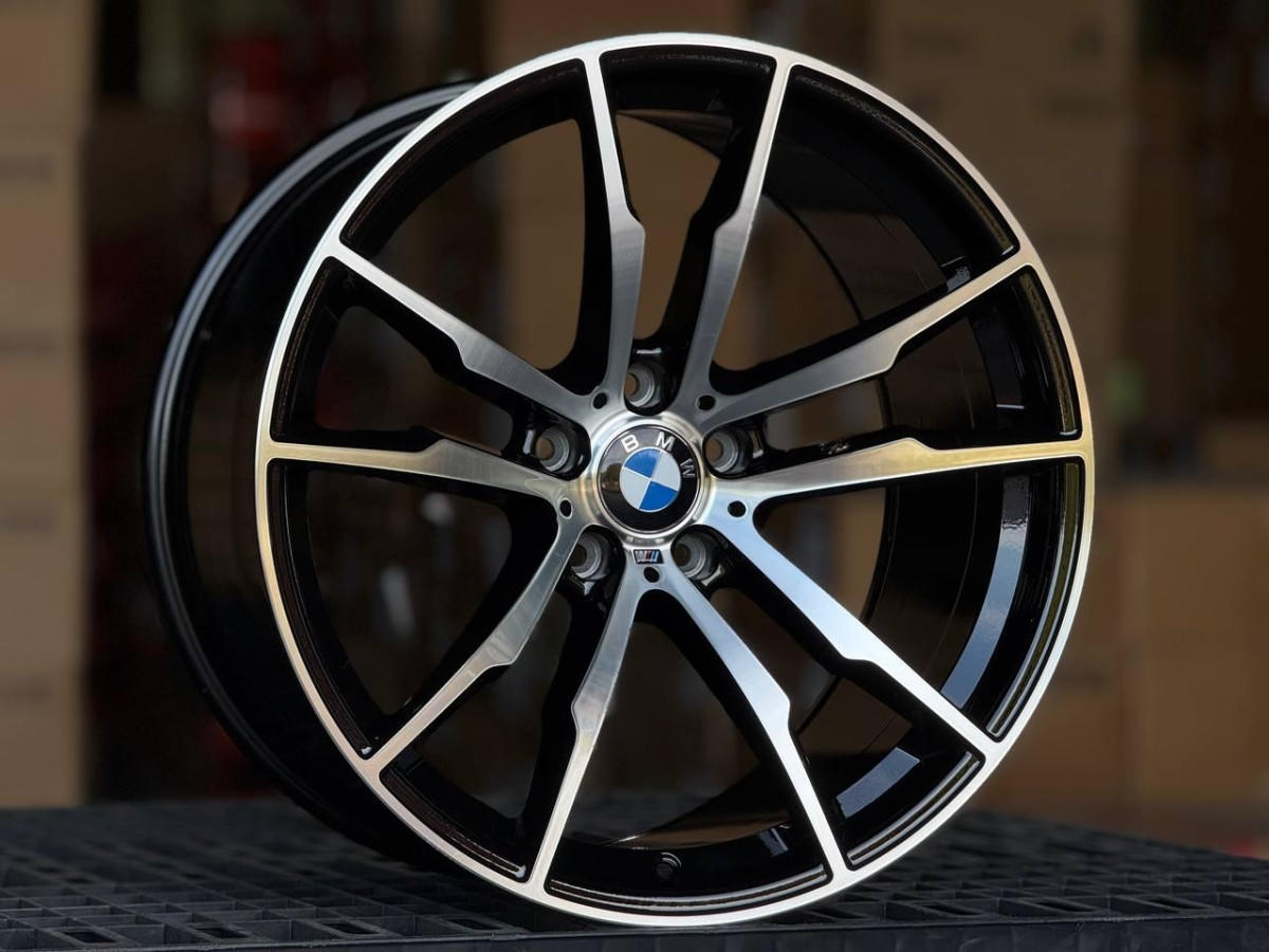BMW 611M Style 5433 (ET:40/ET:30) R20 10, 11J 5x120 DIA74.1 GLOSS BLACK FACE