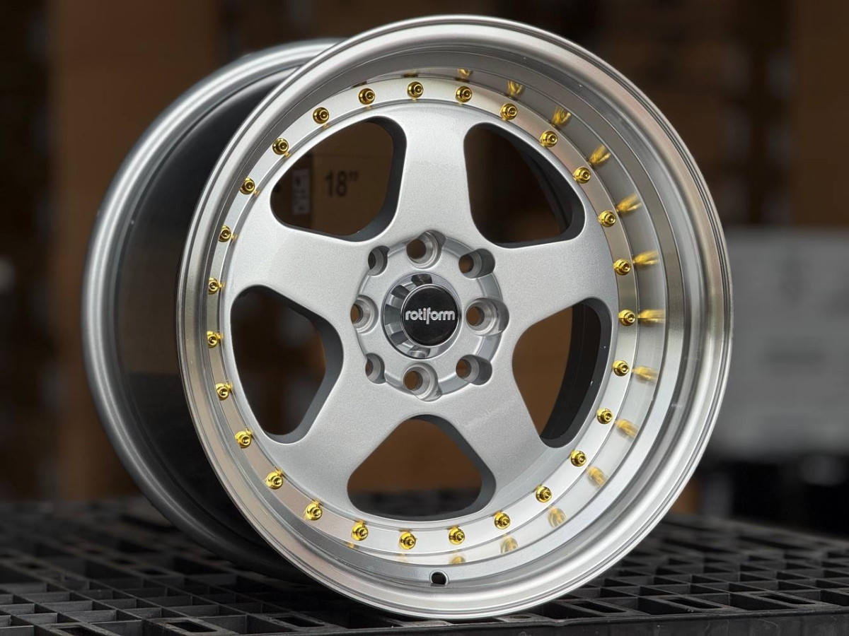 Rotiform 6089R R16 9J ET15 4x100, 4x114.3 DIA73.1 SILVER FACE