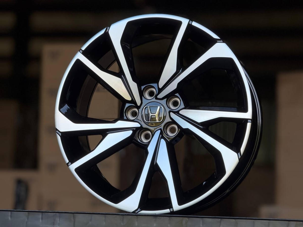Honda H3244F FlowForming R18 8J ET50 5x114.3 DIA64.1 GLOSS BLACK FACE