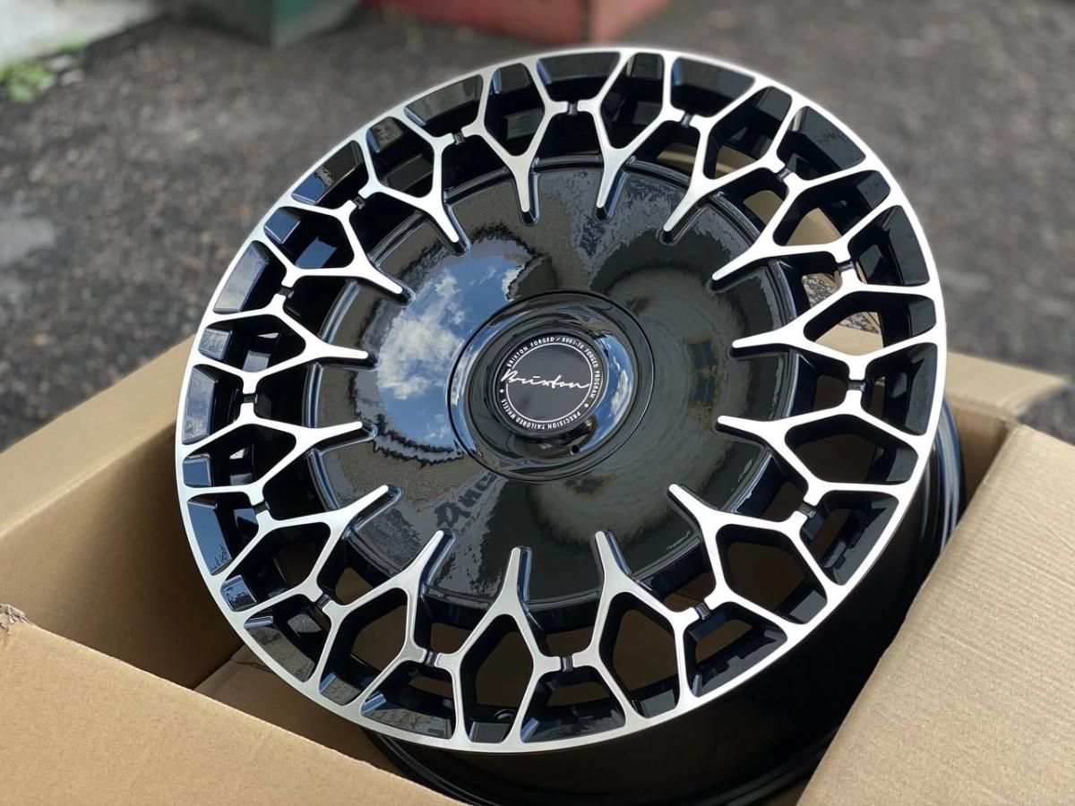 Brixton FA729 FlowForming R20 8.5J ET35 5X108 DIA73.1 GLOSS BLACK FACE