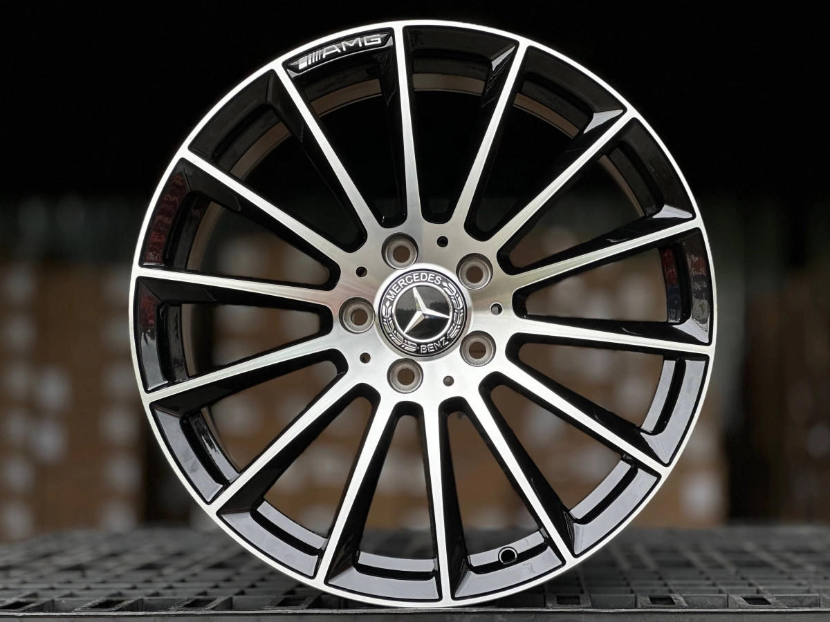 Mercedes AMG H3061F FlowForming R18 8J ET36 5x112 DIA66.5 GLOSS BLACK FACE