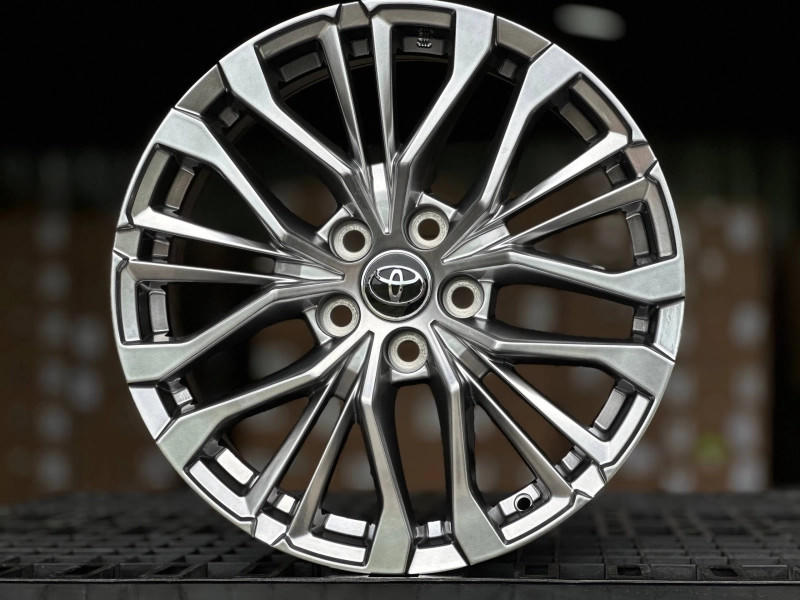 TOYOTA H3272F FlowForming R18 7J ET35 5x114.3 DIA60.1 HYPER BLACK