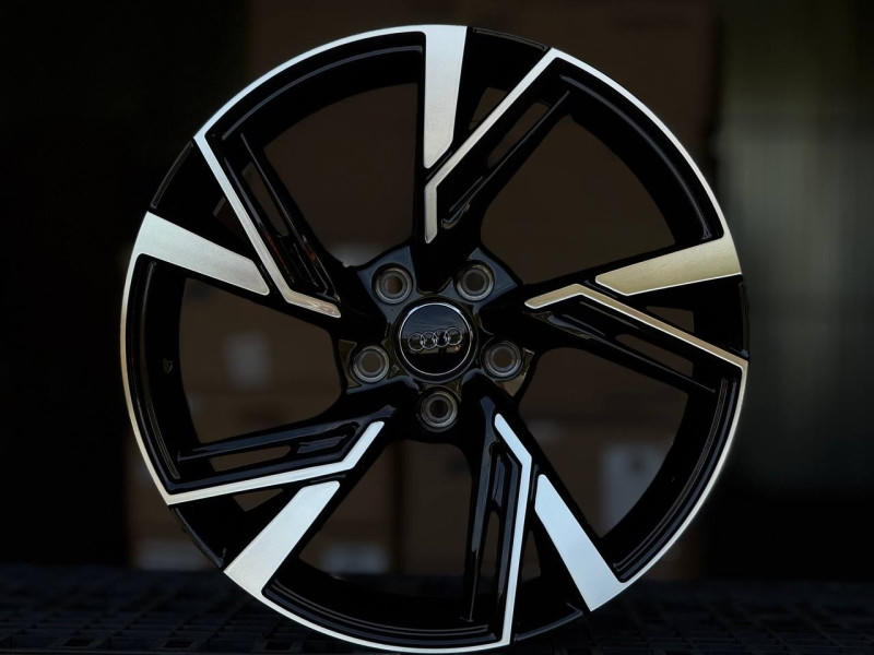 AUDI RS 5452 R18 8J ET40 5x112 DIA66.6 GLOSS BLACK FACE