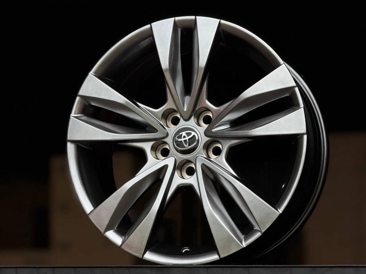Toyota H3547F FlowForming R18 7.5J ET40 5x114.3 DIA60.1 HYPER BLACK