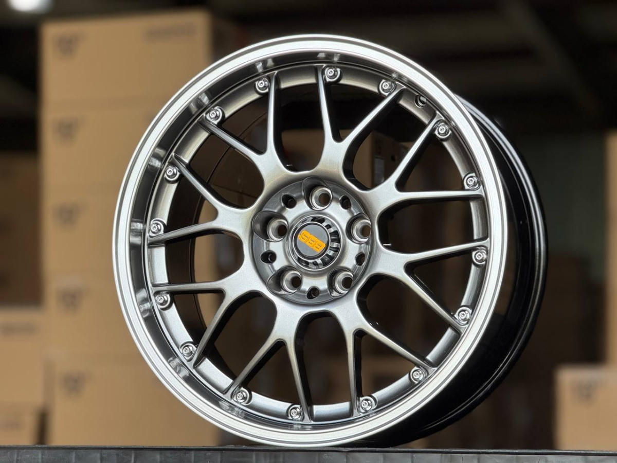BBS STYLE 8357 R18 8.5J ET35 5x114.3 DIA73.1 HYPER BLACK