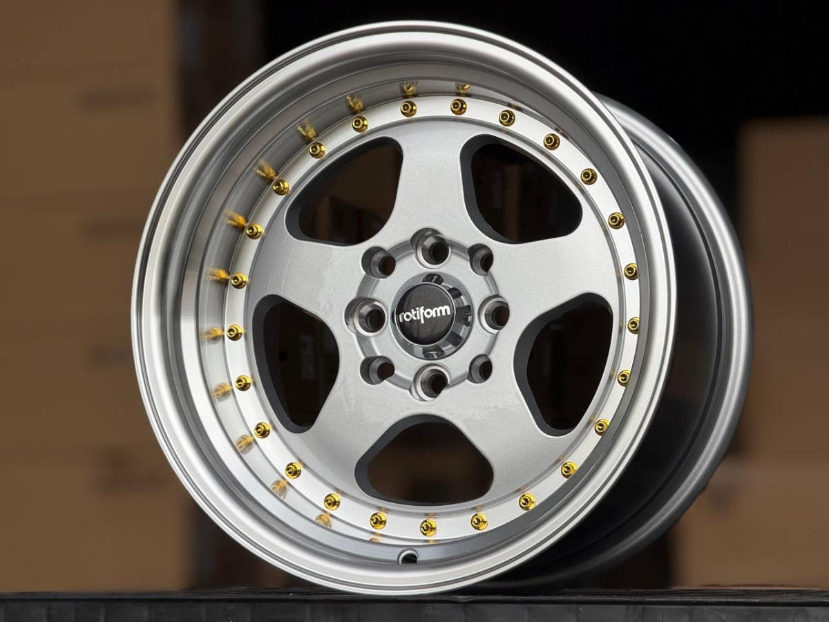 Rotiform 5089R R15 9J ET20 4x100, 4x114.3 DIA73.1 SILVER FACE