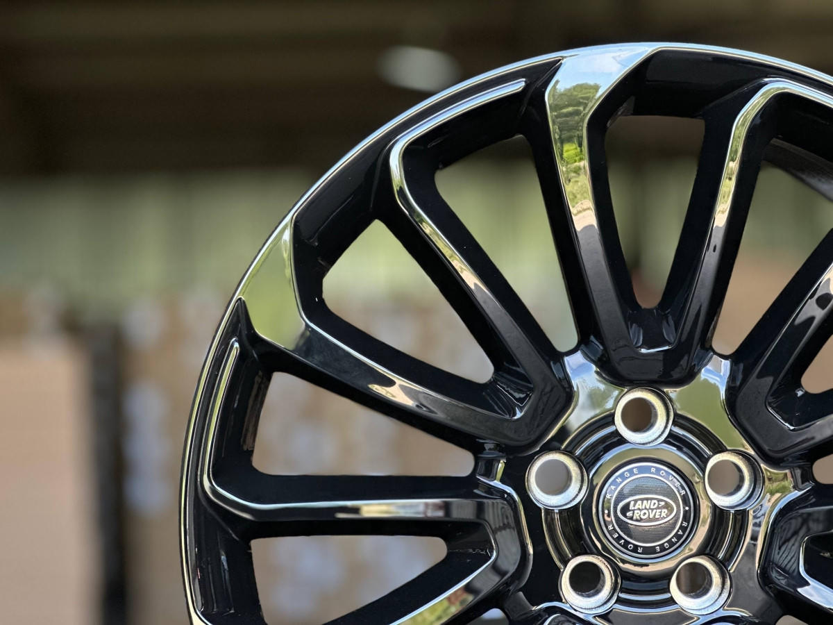 LAND ROVER H702F FlowForming R22 9.5J ET45 5x120 DIA72.6 GLOSS BLACK