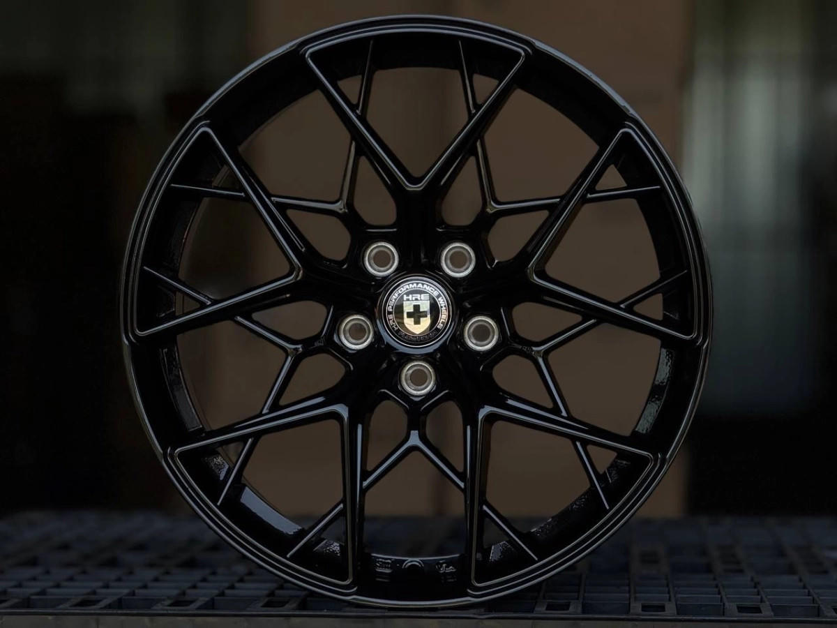 HRE FF10 H754F FlowForming R19 8.5J ET35 5x114.3 DIA73.1 GLOSS BLACK