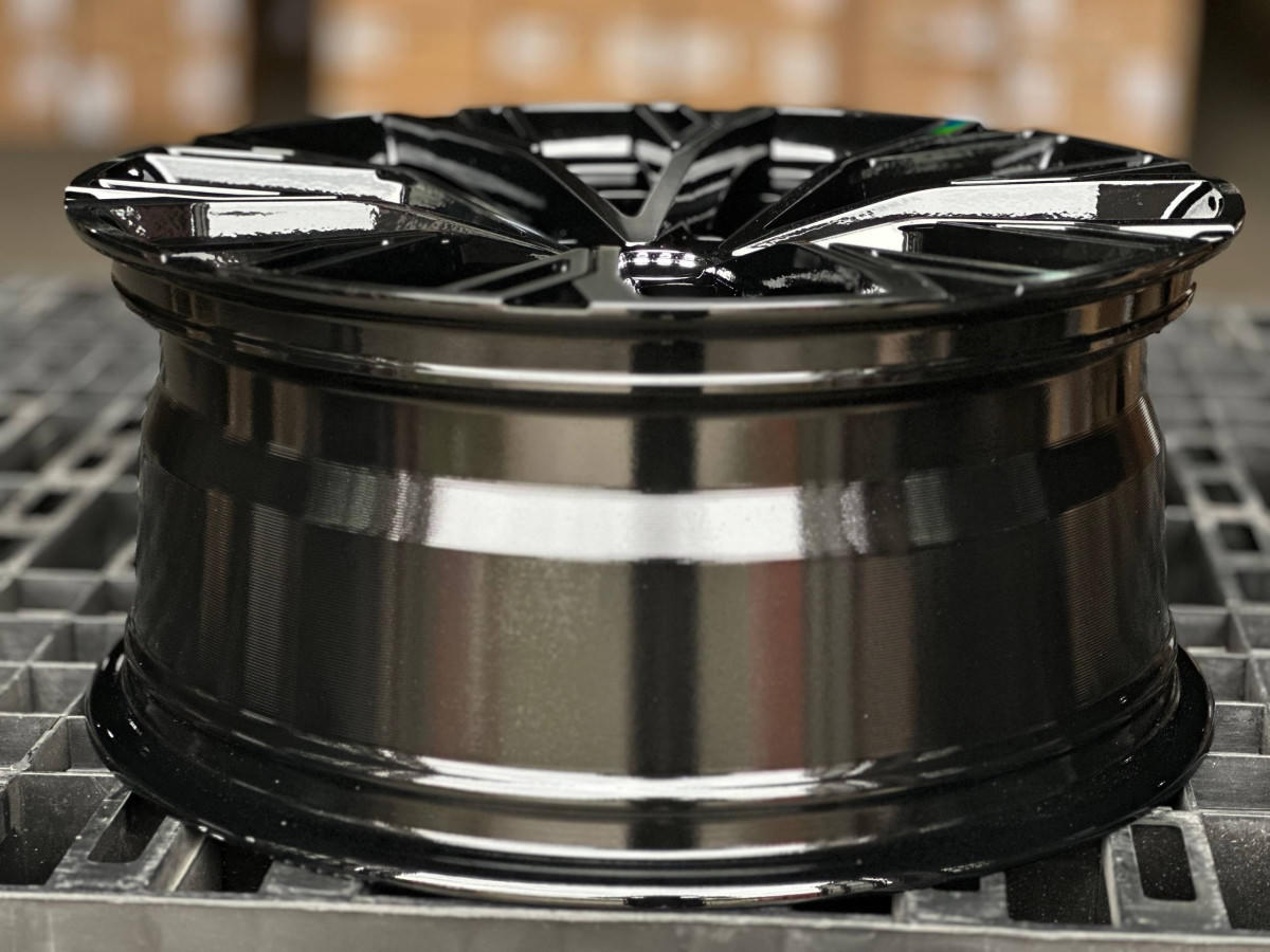 AUDI H961F FlowForming R19 8.5J ET35 5x112 DIA66.6 GLOSS BLACK FACE