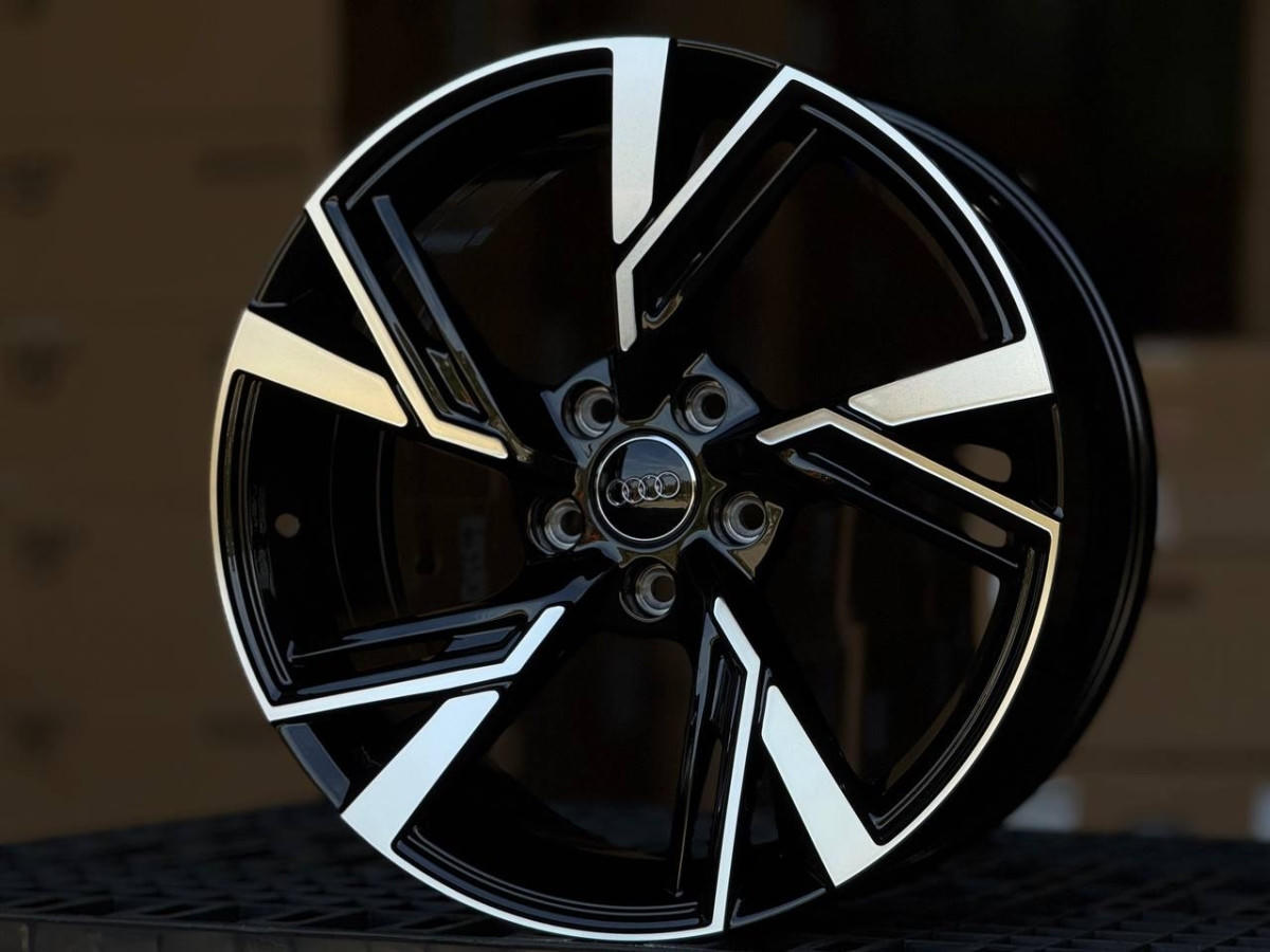 AUDI RS 5452 R18 8J ET40 5x112 DIA66.6 GLOSS BLACK FACE