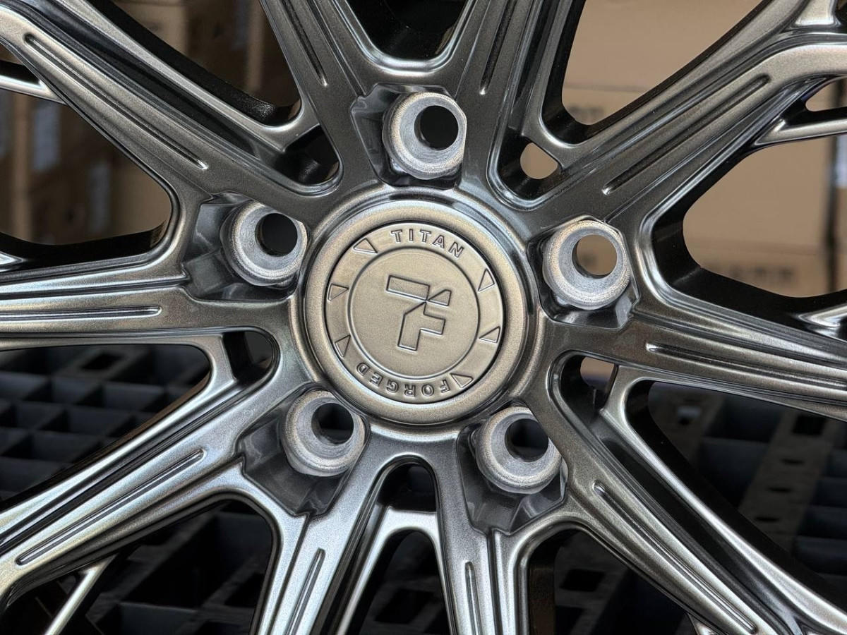 Titan Forged TF96 FA796 FlowForming R20 9J ET38 5x114.3 DIA73.1 HYPER BLACK