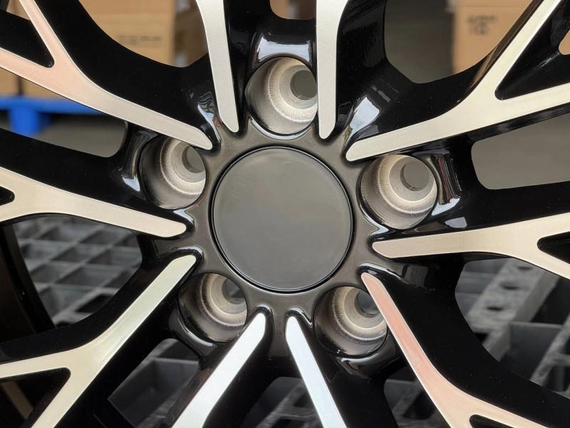 Toyota H3357F FlowForming R18 7J ET42 5x114.3 DIA60.1 GLOSS BLACK FACE