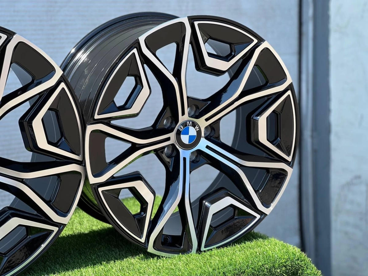 BMW YF5670 FlowForming R20 9.5J ET40 5x112 DIA66.6 GLOSS BLACK FACE