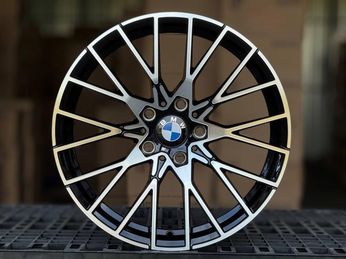 BMW 0279 R18 8, 9J ET34, 40 5x120 DIA72.6 GLOSS BLACK FACE