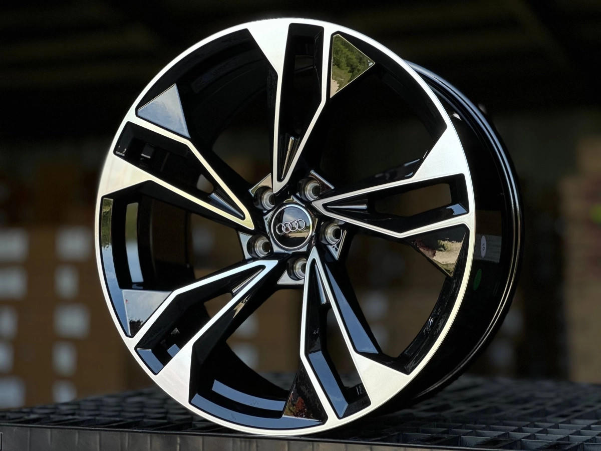 AUDI 5493 R18 8J ET40 5x112 DIA66.6 GLOSS BLACK FACE