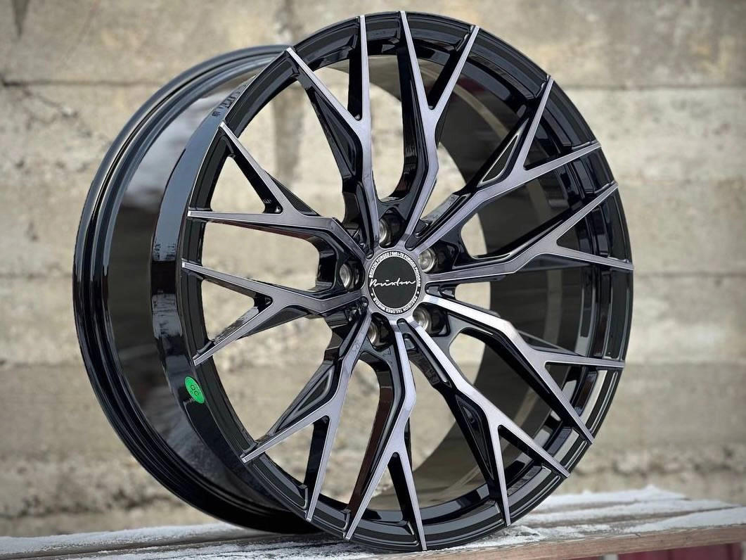BMW NEW X5/X6/X7 YC8289 R22 10, 11J 5x112 DIA66.6 Black Face Dark Laquier