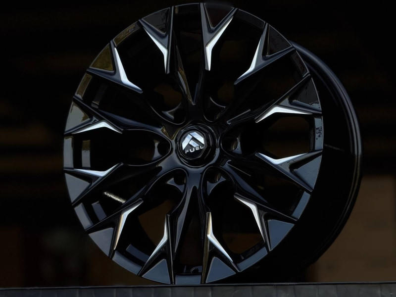 Fuel Flame 2090 R20 9J ET18 6x139.7 DIA110.1 GLOSS BLACK MILLING