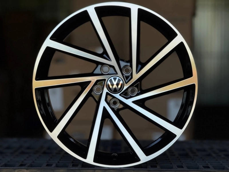 VOLKSWAGEN 1071 R18 8J ET35 5x112 DIA57.1 GLOSS BLACK FACE