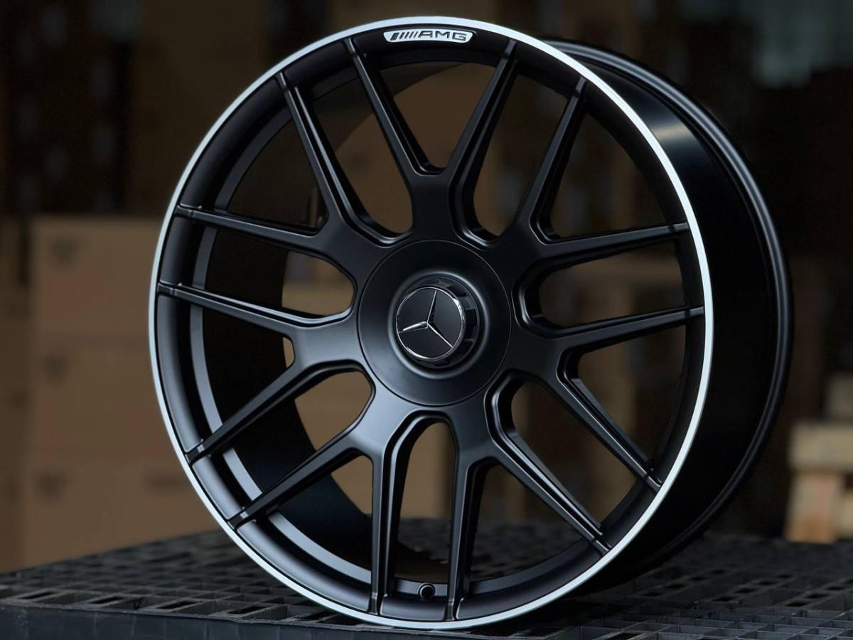 Mercedes-Benz GLE/GLS YC095 R22 11.5J ET47 5x112 DIA66.6 BLACK AND POLISH LIP