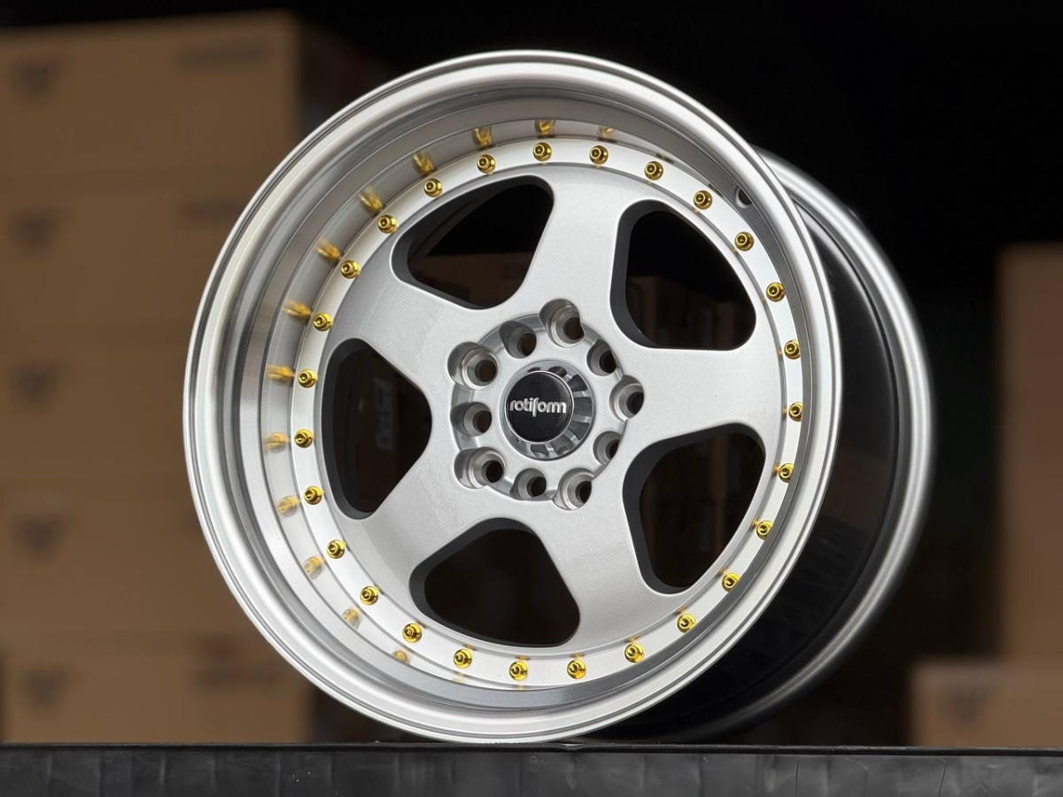 Rotiform 6089r R16 9J ET15 5x100, 5x114.3 DIA73.1 SILVER FACE