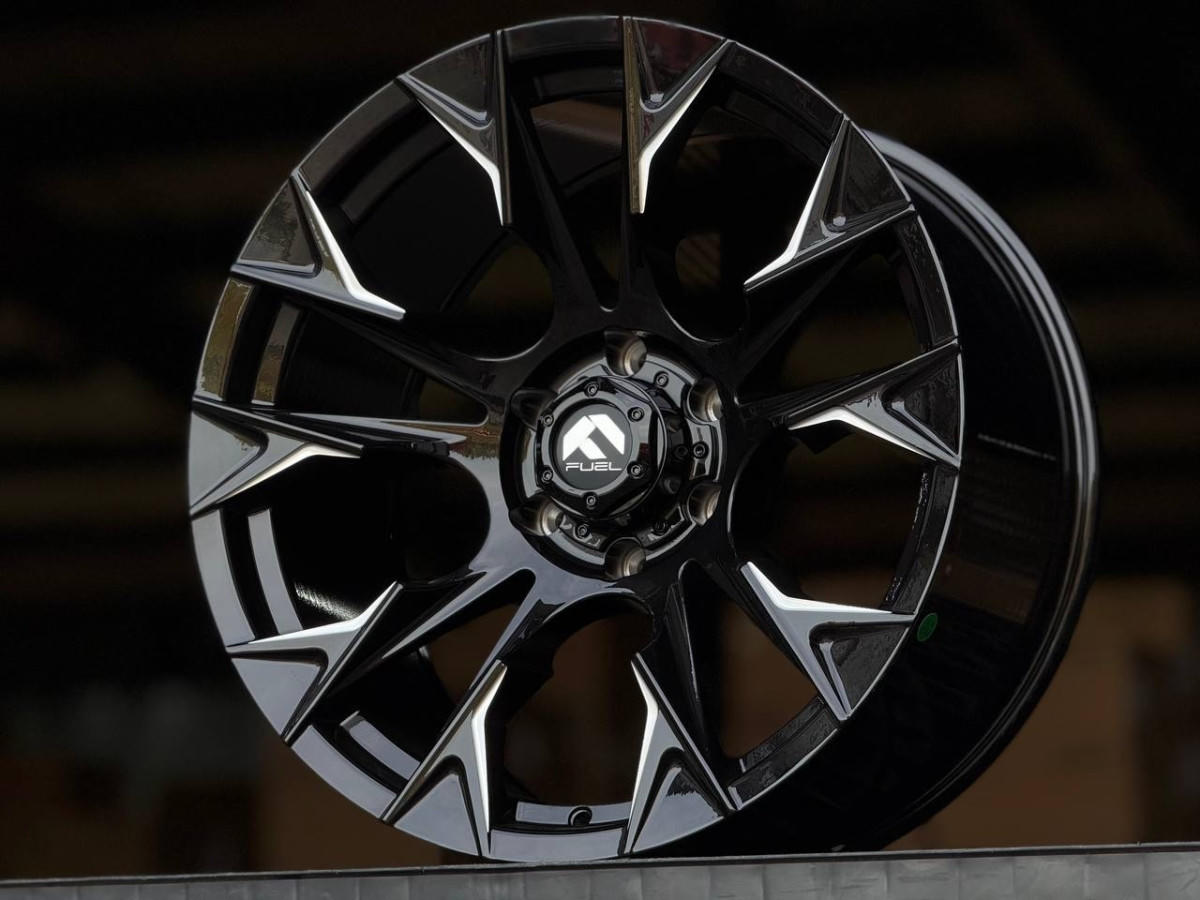 Fuel FLAME A326 R20 10J ET-5 5x150 DIA110.1 GLOSS BLACK MILLING