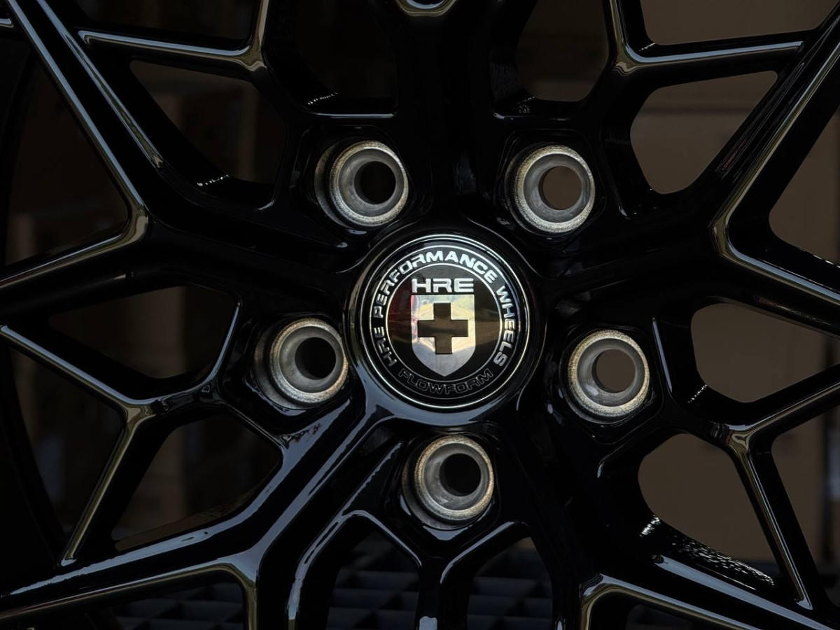 HRE FF10 H754F FlowForming R17 7.5J ET35 5x112 DIA66.6 GLOSS BLACK