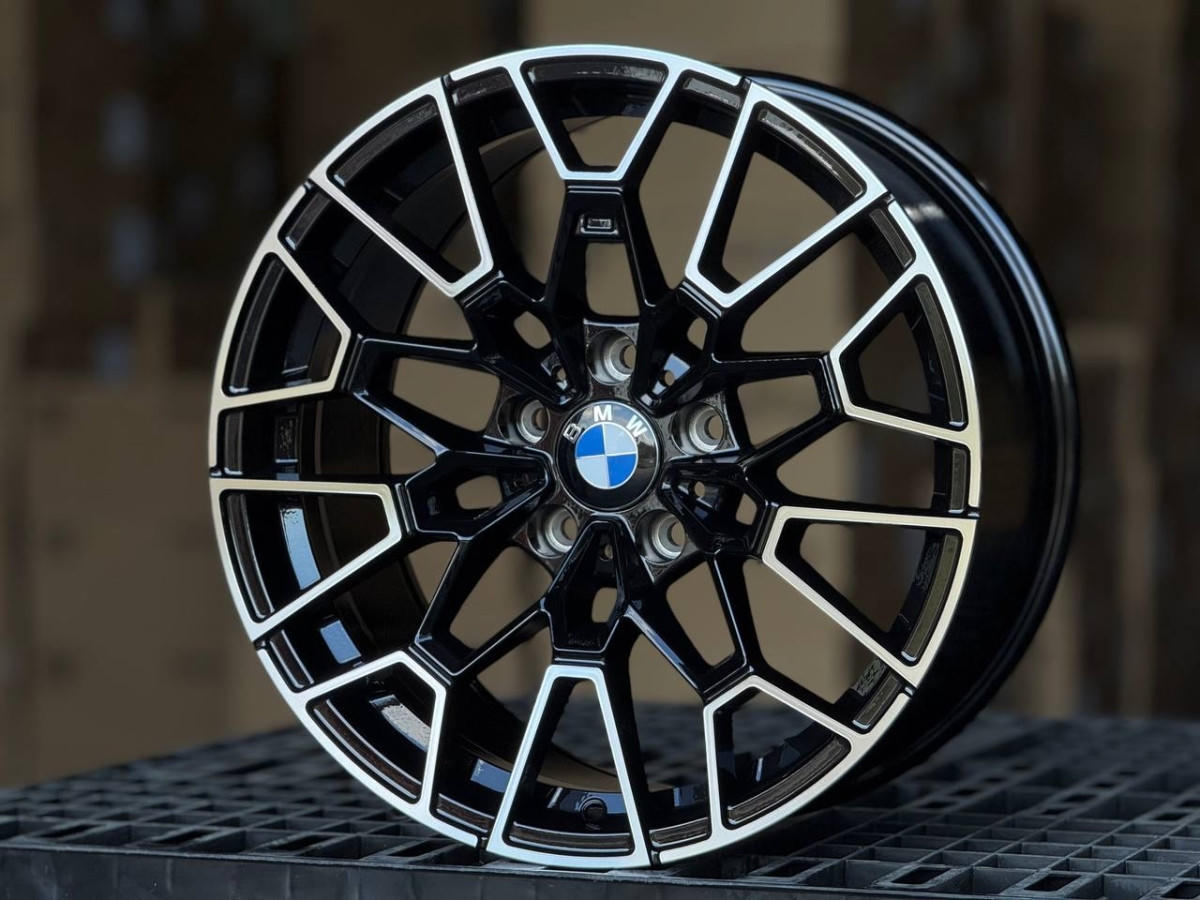 BMW H3209F FlowForming R18 8, 9J ET30, 35 5x120 DIA72.6 GLOSS BLACK FACE