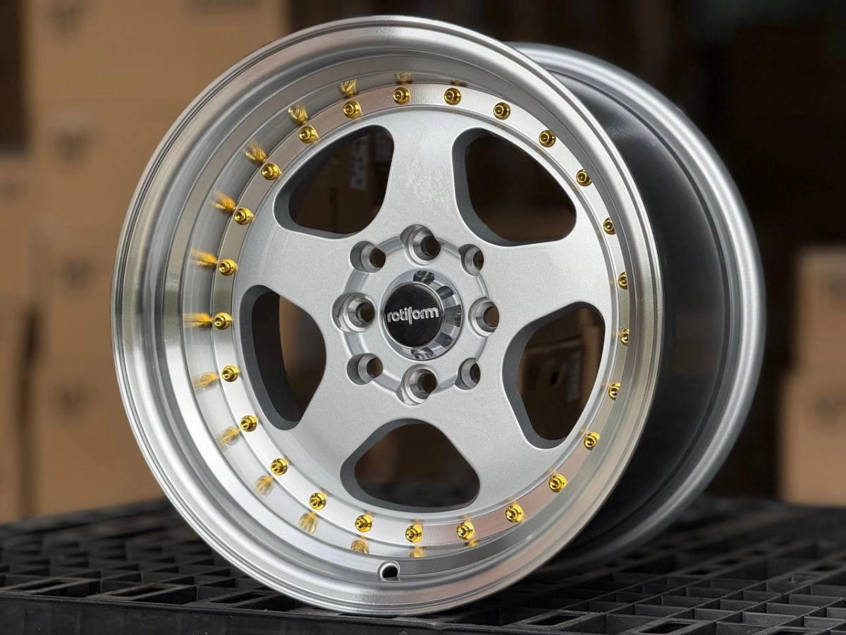 Rotiform 5089R R15 9J ET20 4x100, 4x114.3 DIA73.1 SILVER FACE